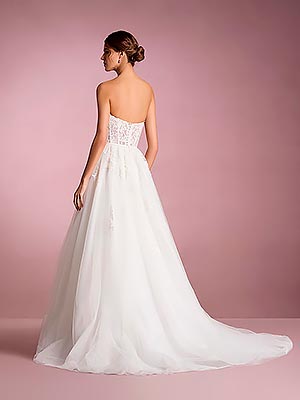 Fabíola Cardoso / White One