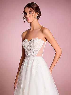 Fabíola Cardoso / White One