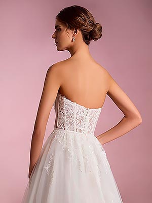 Fabíola Cardoso / White One