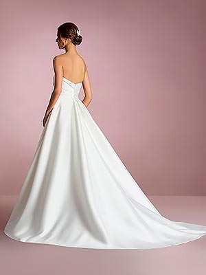 Fabíola Cardoso / White One