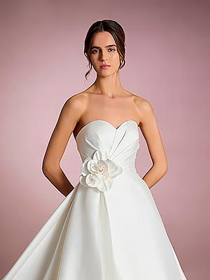 Fabíola Cardoso / White One