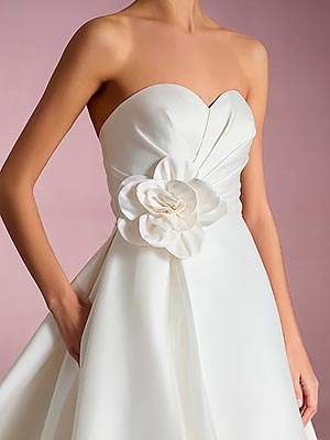 Fabíola Cardoso / White One