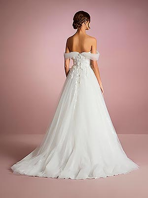 Fabíola Cardoso / White One