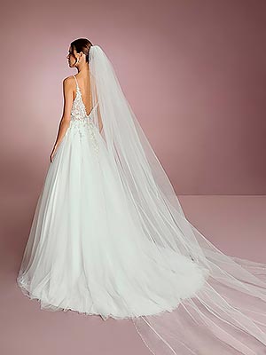 Fabíola Cardoso / White One