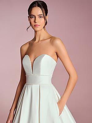 Fabíola Cardoso / White One