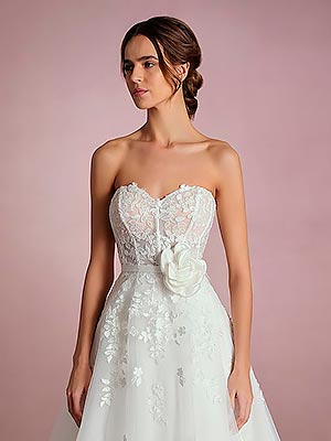 Fabíola Cardoso / White One